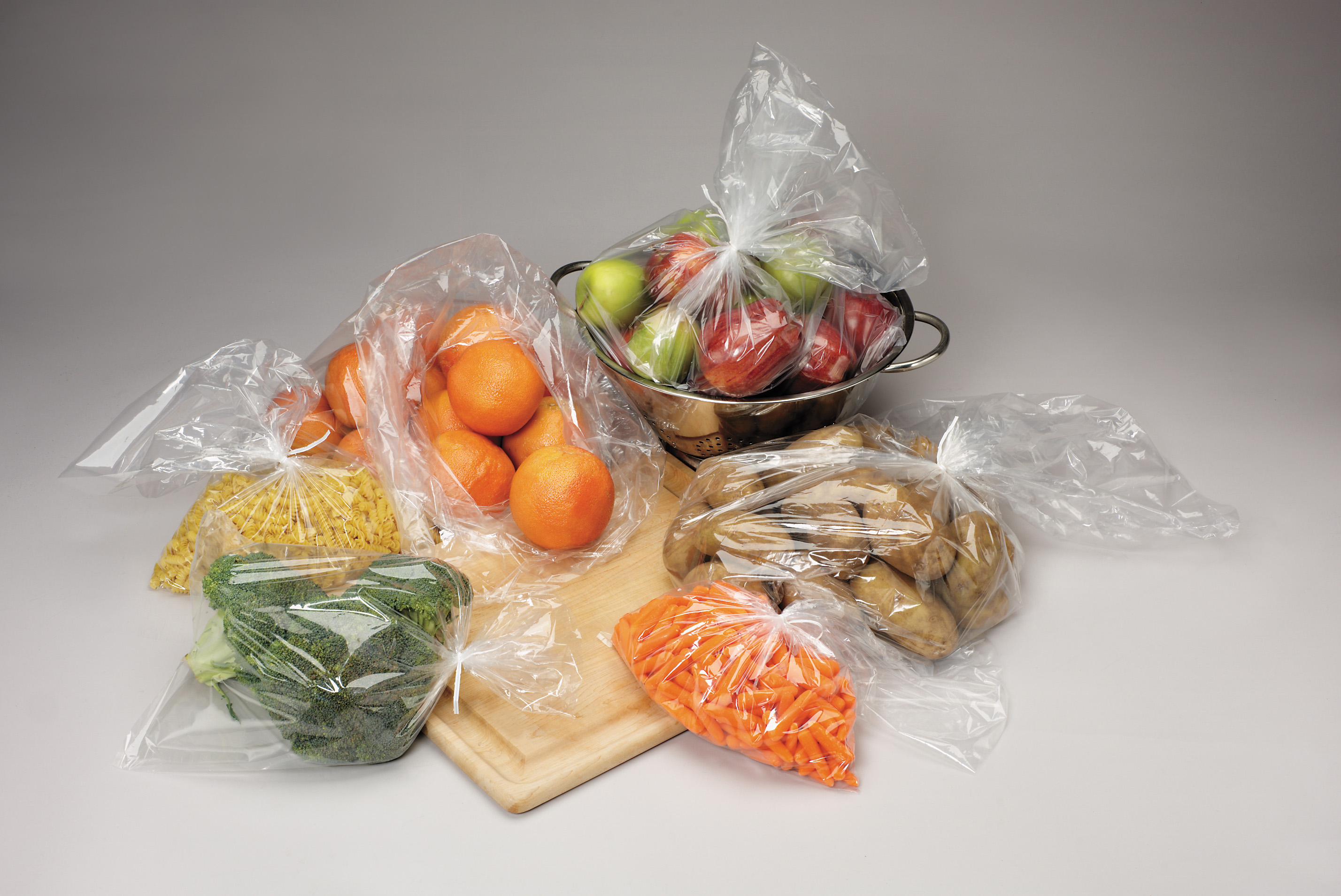Food Storage Bags and Vacuum Pouches